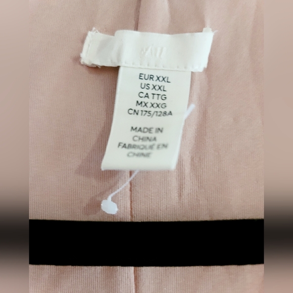 H&M Glittery Sequined Dress - Picture 3 of 4